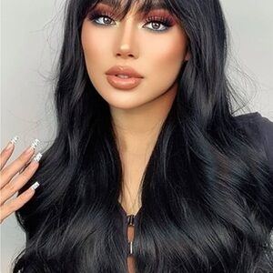 Wig with prodigious bangs Luxurious Black